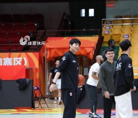 爱游戏入口-包含德甲赛后走向成谜，山东男篮再遭质疑，引发热议，团队化学反应显著的词条