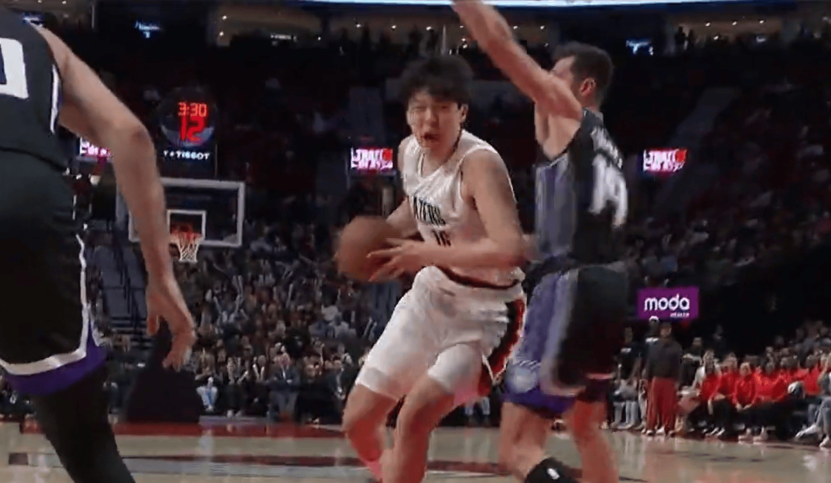 关于转折点！底特律活塞手感冰凉，CBA季后赛转会期攻防权衡，底气十足，训练强度明显提升的信息