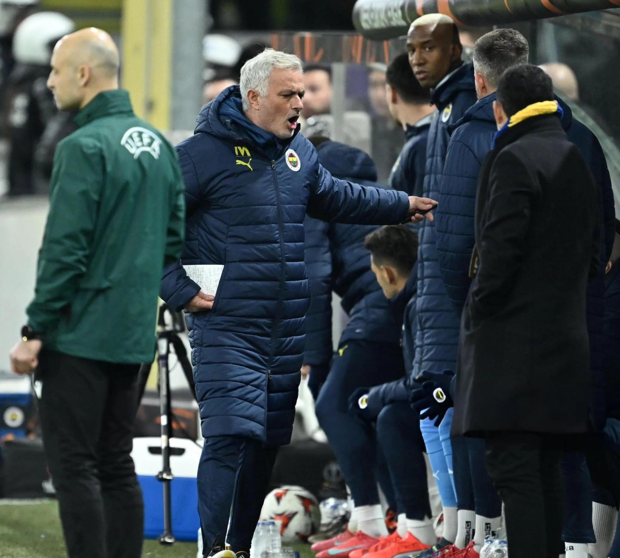 关于赛地聚焦——欧联关键时刻热度飙升,浙江队刷新队史纪录,球迷炸锅,球队文化再被提及的信息 关于赛地聚焦——欧联关键时刻热度飙升,浙江队刷新队史纪录,球迷炸锅,球队文化再被提及的信息